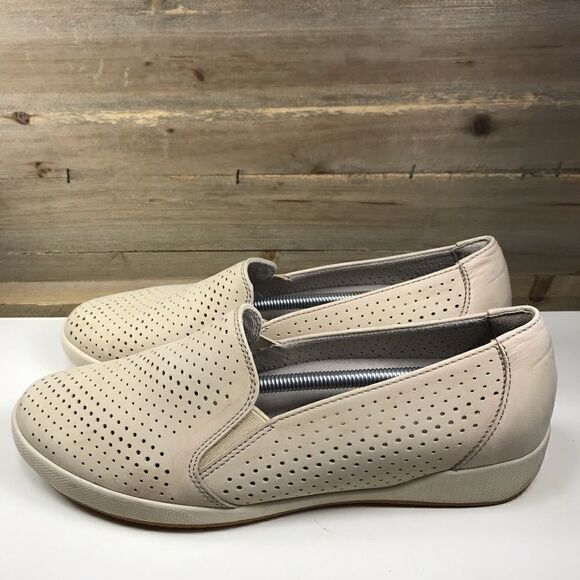 Dansko ODINA Sand Milled Leather Slip-On Shoes - Picture 1 of 16